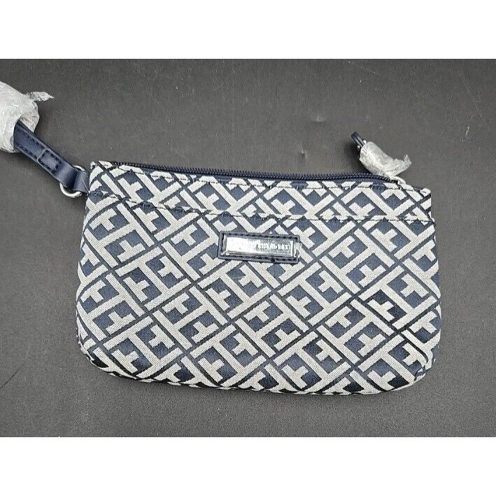 Tommy Hilfiger‎ Zipper Clutch Wristlet 7.5" Navy Blue & Grey Gray